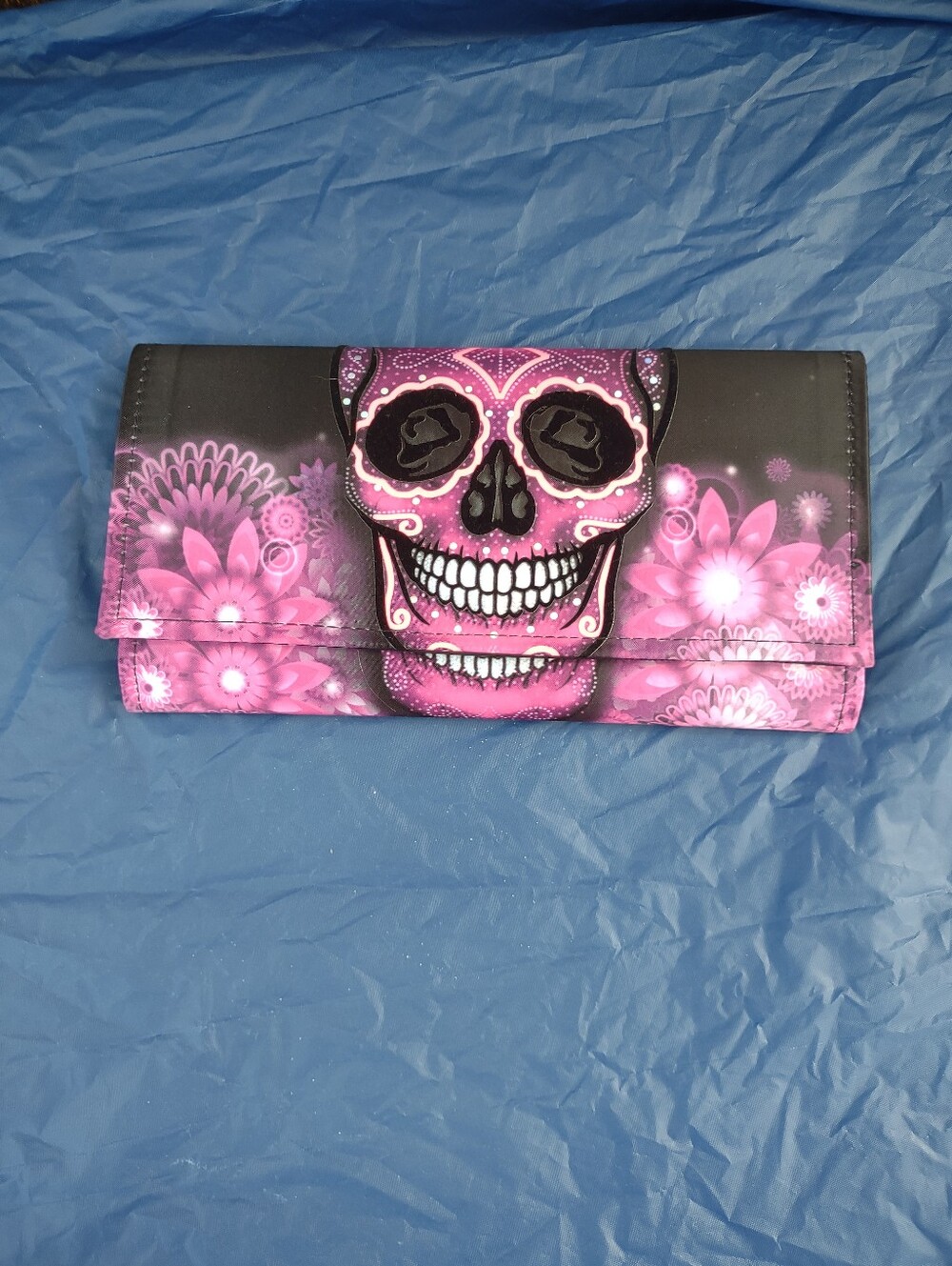 ¡Ay Güey! Sugar Skull tri-fold wallet